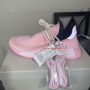 Adidas NMD Hu Pharrell Pink Size 9.5